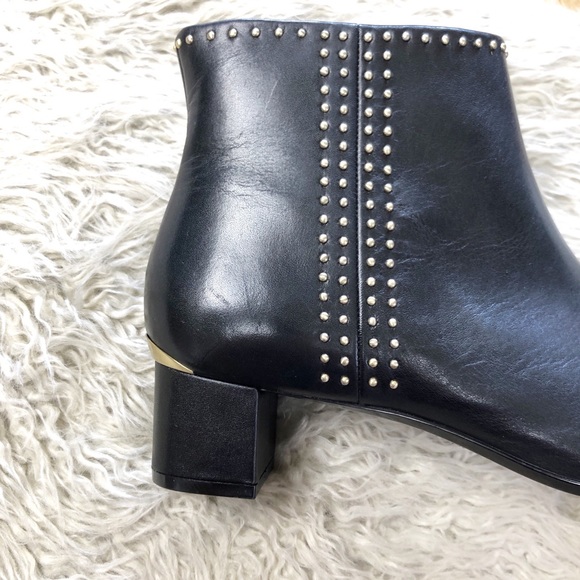 ✖️SOLD✖️•CALVIN KLEIN• Graziana Stud Ankle Bootie - Picture 3 of 8